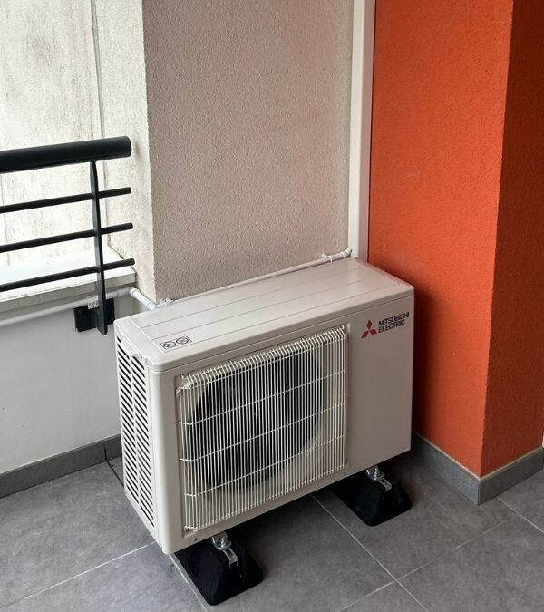 Groupe extérieur d'une climatisation mono split Mitsubishi gamme LN LUXE – Voiron (38) - Promaxelec