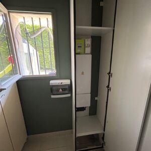 boitier intérieur pour des panneaux photovoltaïques installés par Promaxelec